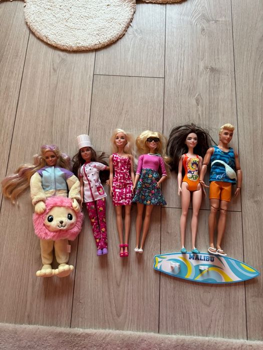 Lot diverse papusi Barbie