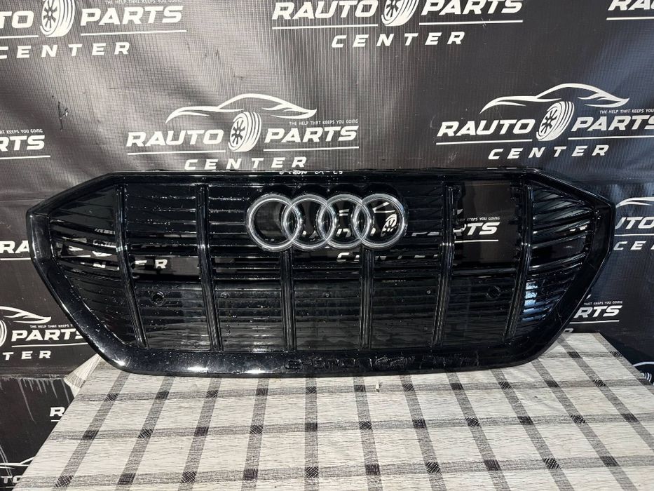 Grila bara fata Audi E Tron 2020/2021/2022/2023/2024