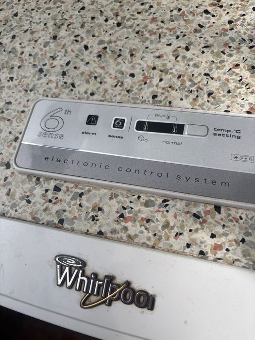 Фризерна ракла Whirlpool WH2010