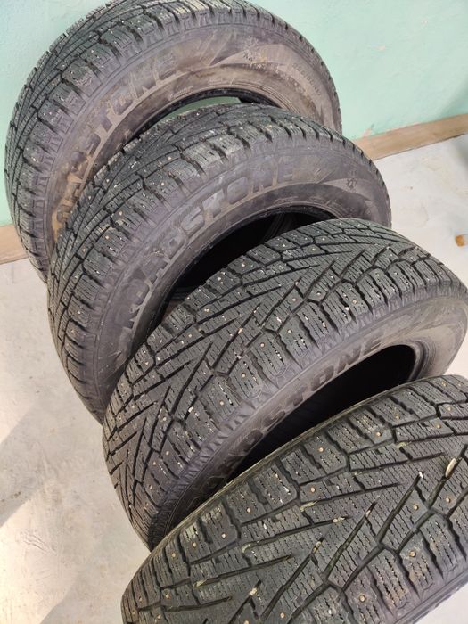 Зимняя шипованная резина