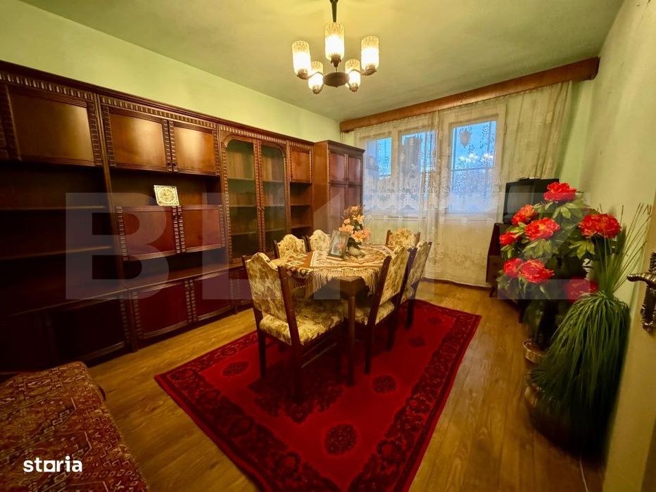 Apartament 3 camere, etaj 3 - zona Rogerius — fotografia 3