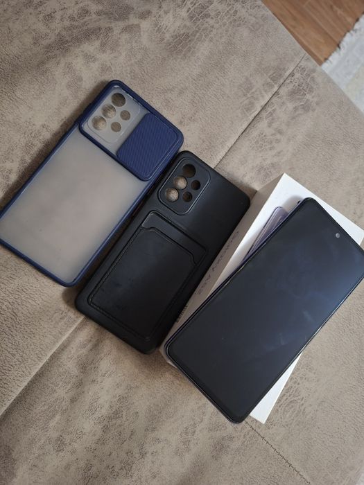 Продам Samsung galaxy A52