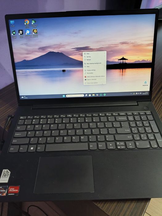 Laptop lenovo 15 g4