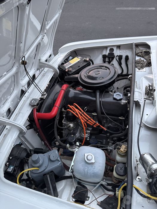 Vaz 2106 choki moshina antikvardek