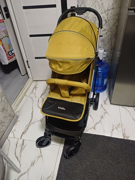 Продаётся чемодан коляска Kidilo