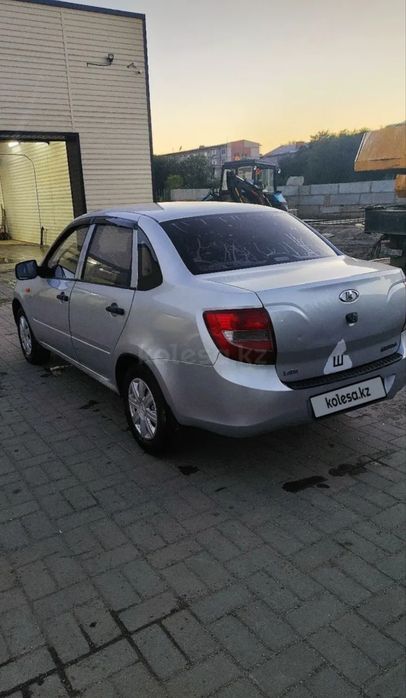 Lada Granta 2012 г