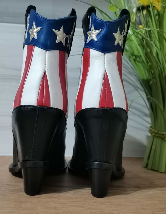 GIUSEPPE ZANOTTI . Дамски ботуши. Автентични. Състояние: НОВО! 100%