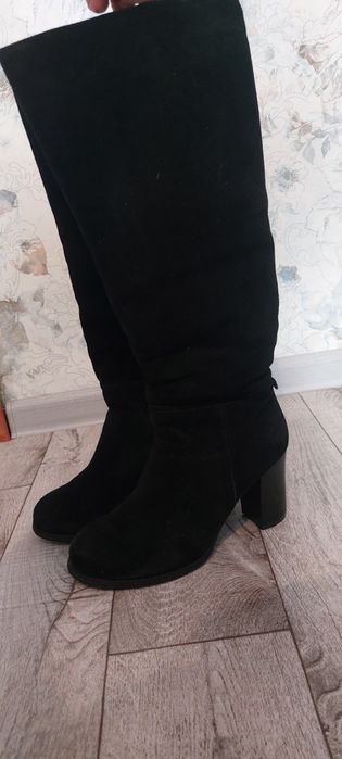 Продам женскую обувь