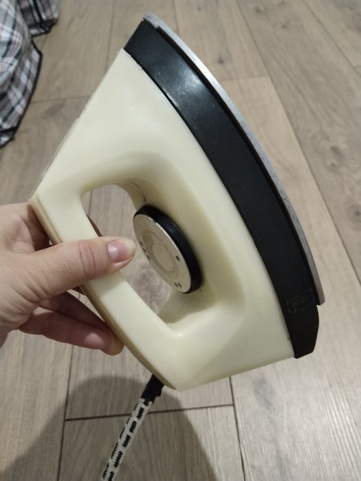 Утюг продам,продам