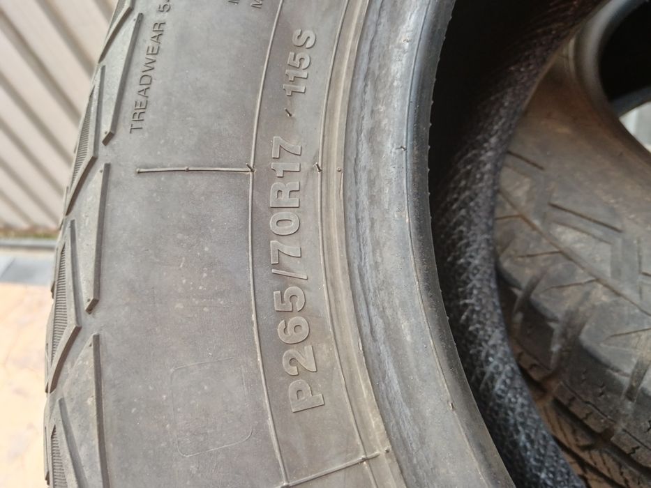 Шина P265/70R17 продается