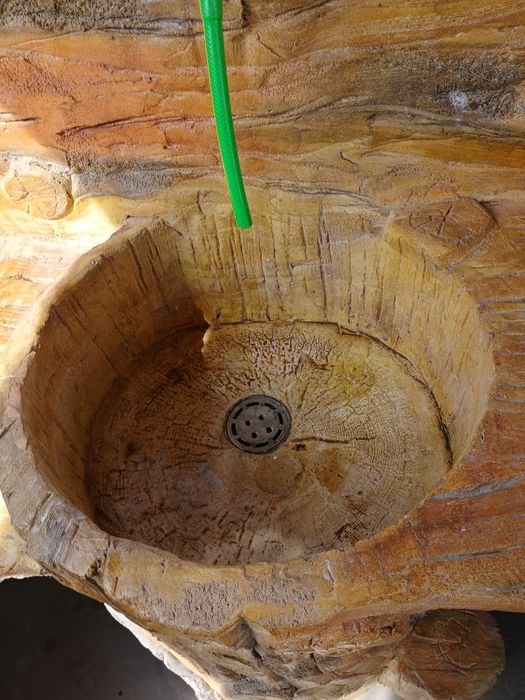 Продавам външна мивка