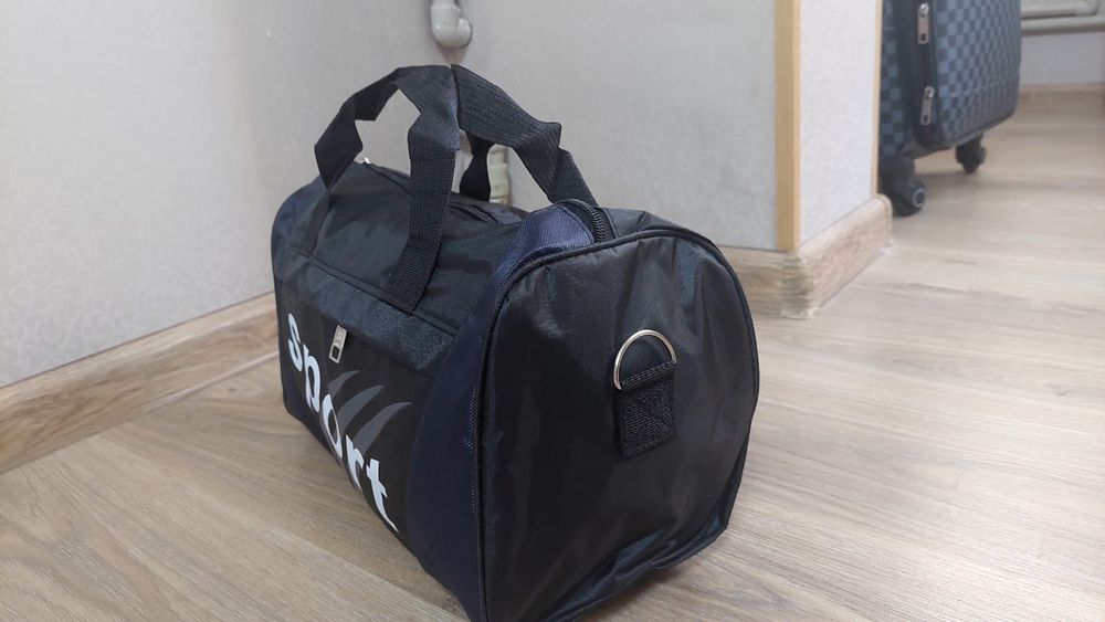 Продам спортивную сумку