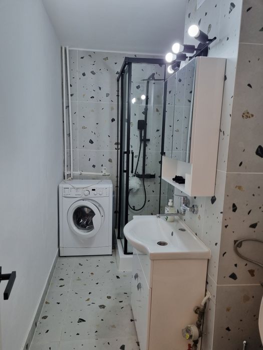 Garsoniera renovata de inchiriat -  zona Sebastian