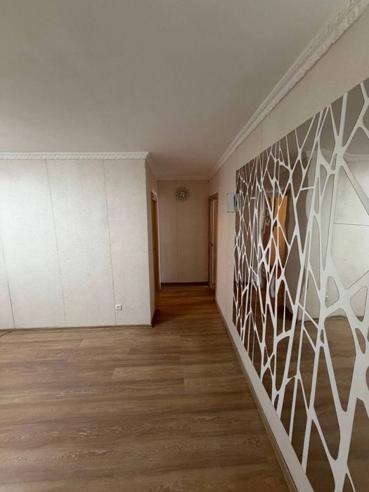 Продам 3 комнатную квартиру