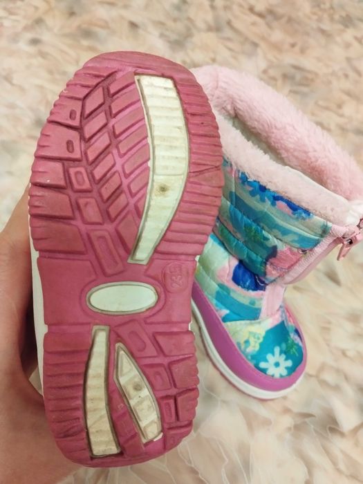 Зимние сапожки для девочки