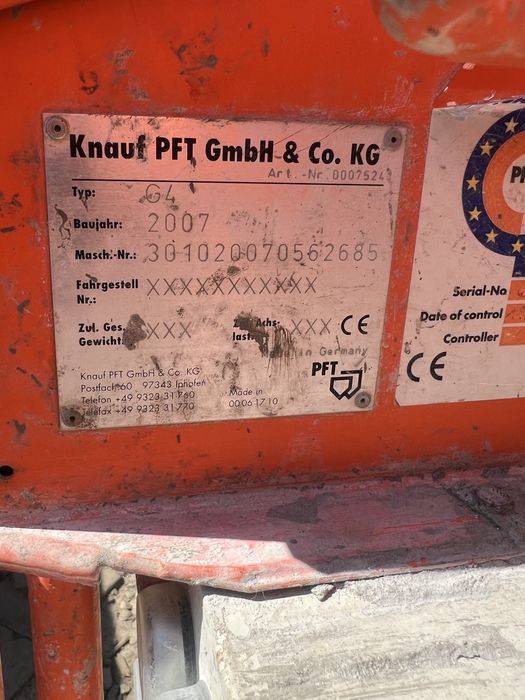 Pompa de tencuit  marca KNAUF  model G4complecta  compresor de accesorii:furtun  ,pistol  etc