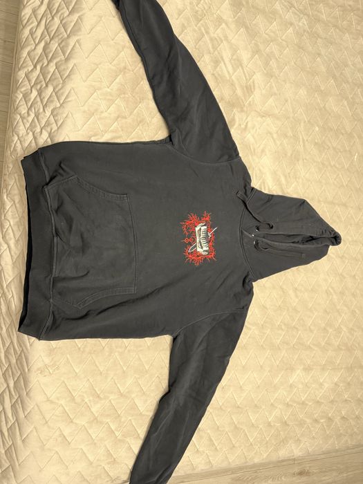 продам кофту берсерк