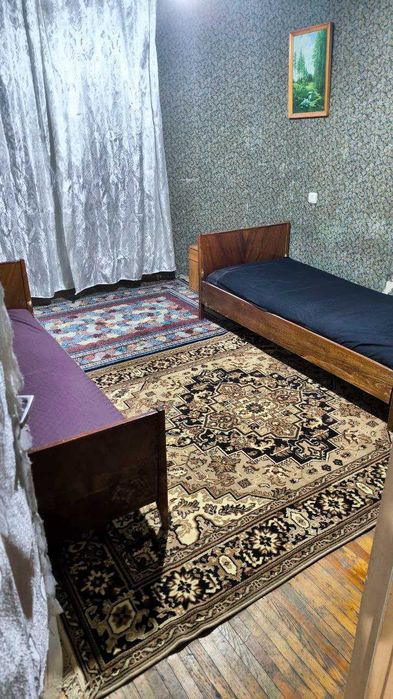 Продажа квартиры 3х комнатной.  Адрес: Юнусабад 2 квартал.