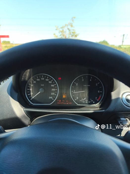 Se vinde BMW Seria 1 E87