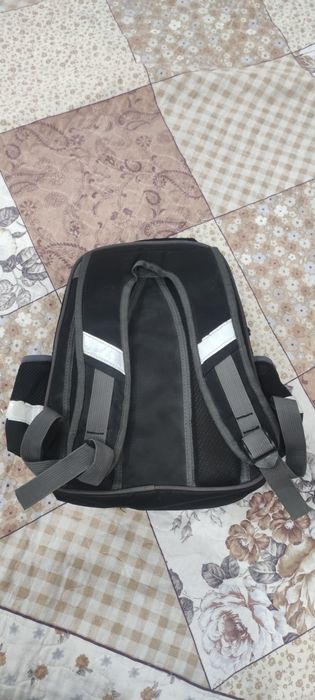 Продам школьный рюкзак