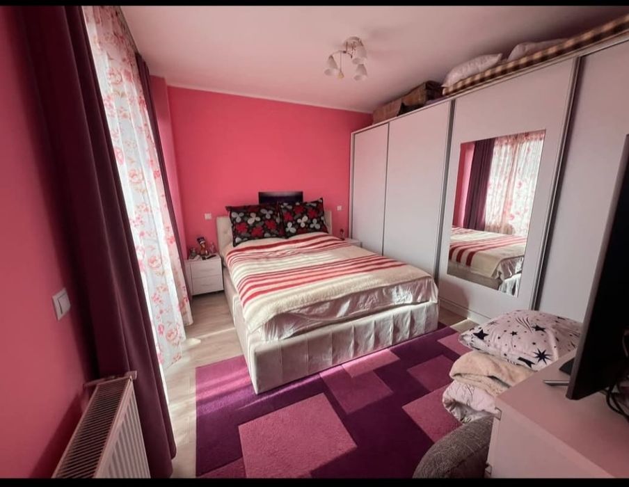 Vand apartament 2 camere,parcare, boxa , etaj 4(6) bloc nou, 72m2Tudor