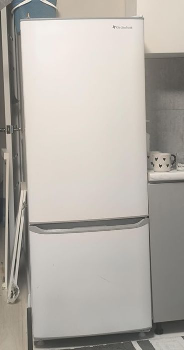 Продам холодильник за 40.000