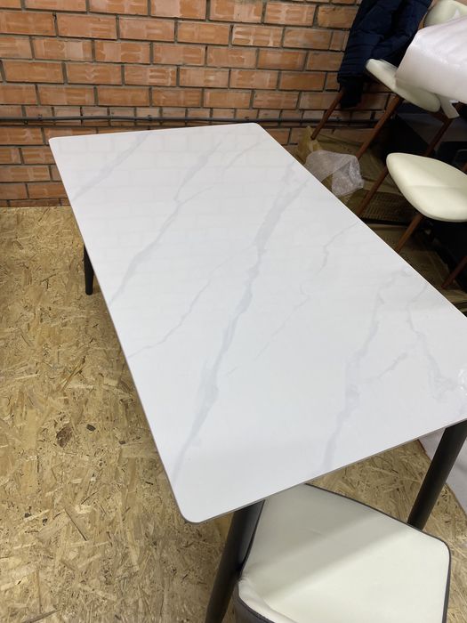 Продам стол со стульями