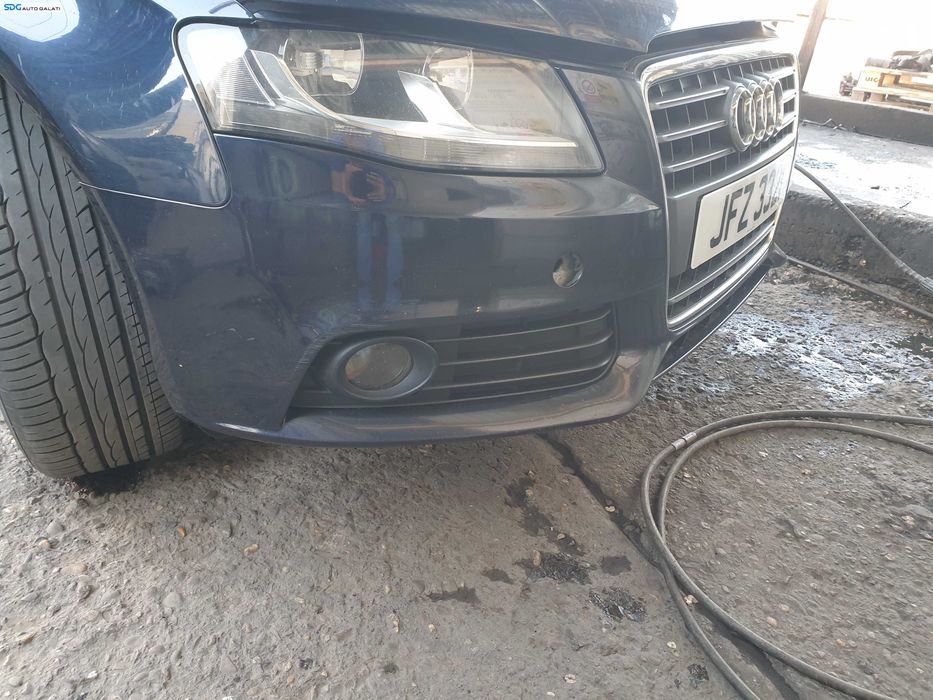 Bara Spoiler Fata Completa cu Grila si Emblema Audi A4 B8 NFL Non Facelift 2008 - 2012 Culoare LZ5A [K4629] [K4630]