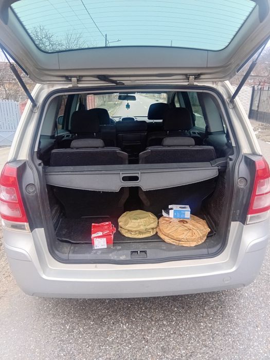 Opel zafira b an 2010