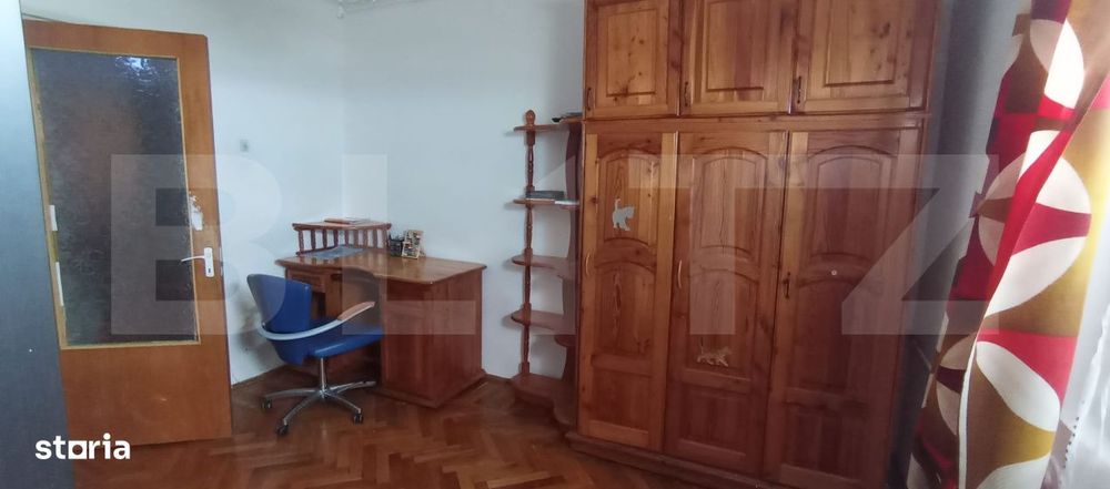 Apartament 4 camere, 82 mp ,3 balcoane inchise + boxa, zona Sud