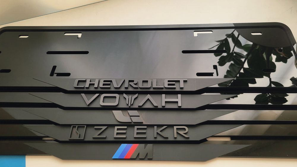 Подномер люксовый 3D