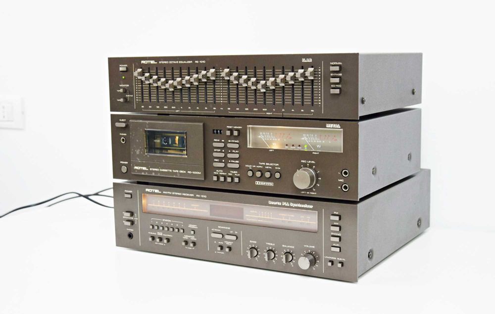 Linie Rotel amplificator RX-1010 + egalizator RE-1010 + deck RD-1000M