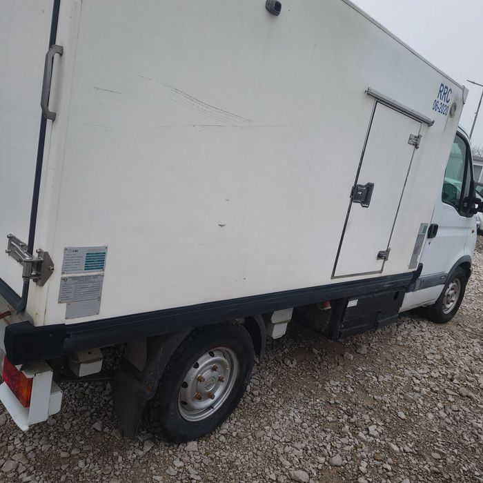 Хладилен фургон за бус