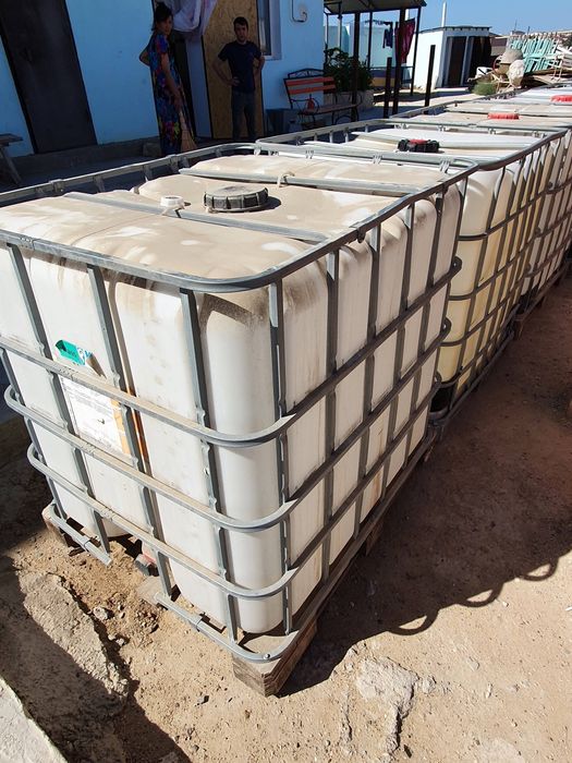 Ёмкость Еврокуб в отличном состоянии