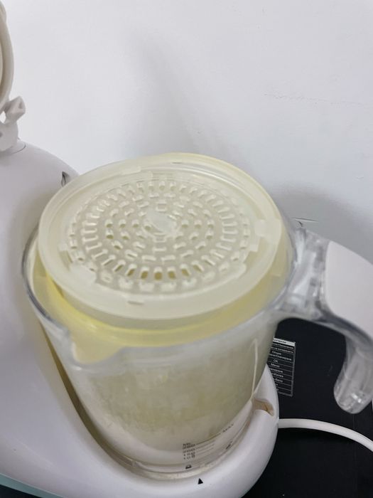 Уред за готвене на бебешка храна