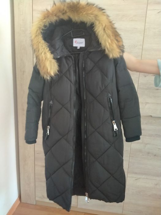 Продам зимнюю куртку