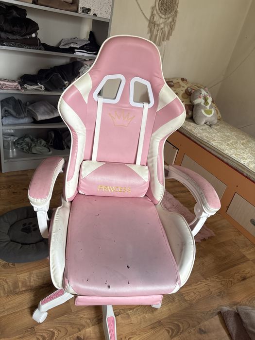 scaun de gaming fete