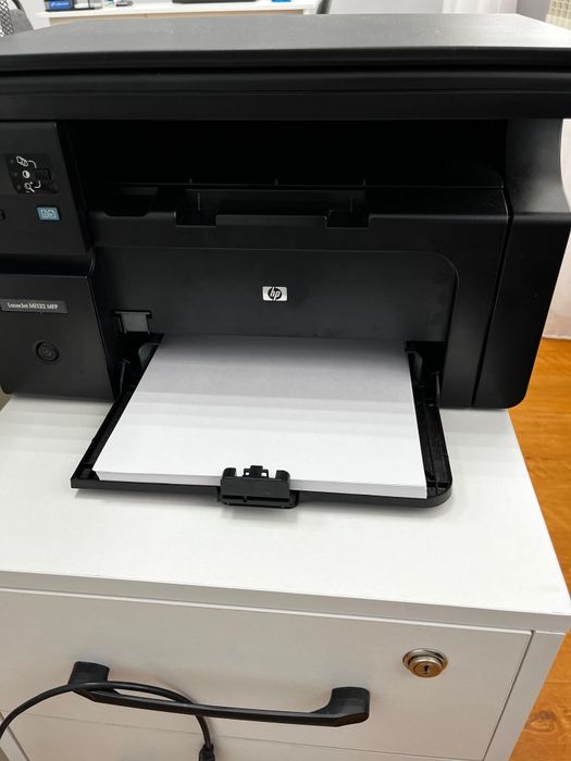 Принтер лазерная HP 3/1