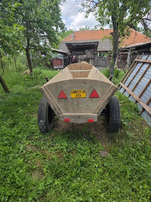 Vand caruta tractor