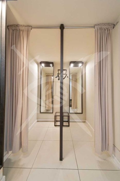 Продава се Магазин в София, Център - 44 кв.м за 1913 €/кв.м - Снимка #4