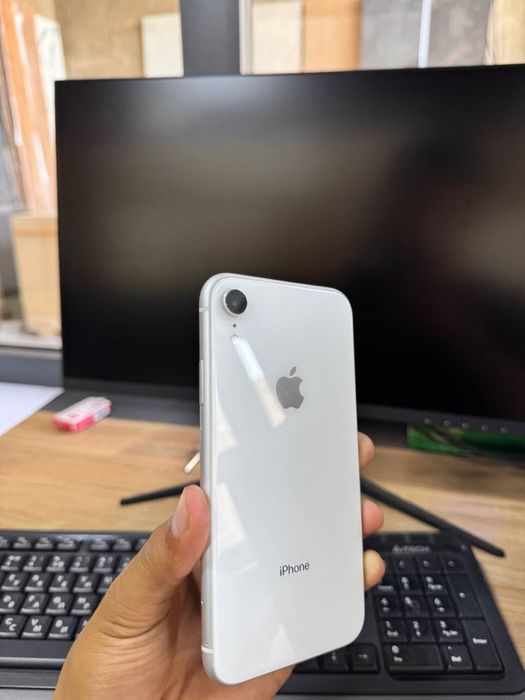 Apple Iphone Xr White