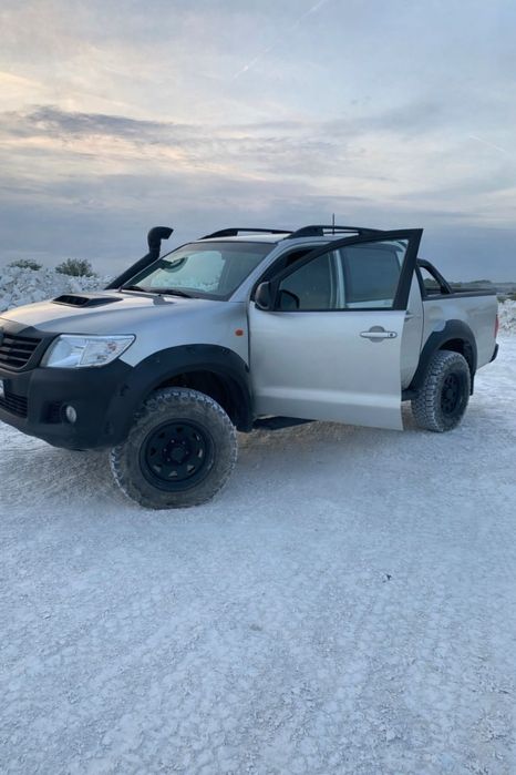 Продам Toyota Hilux