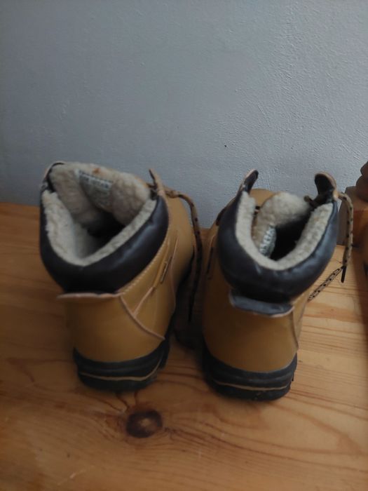 Боти унисекс 38 размер