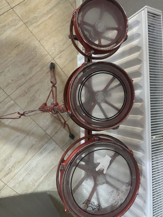 Percutii remo