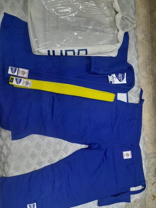 Продам кимано и штаны