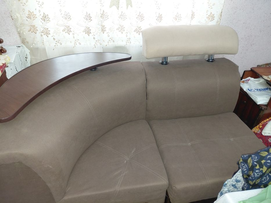 Vand coltar camera extensibil si cu lada