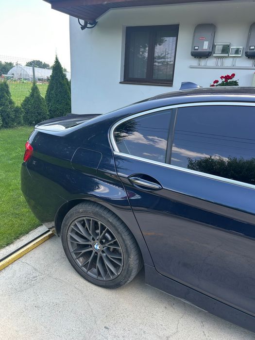 BMW 5 Series 2010 — imagine 3