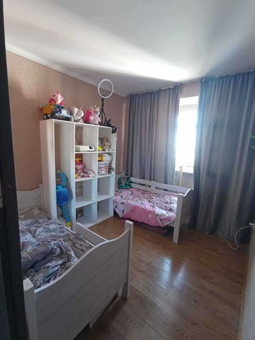 прадам квартиру 2х комнатную переделаную в 3х