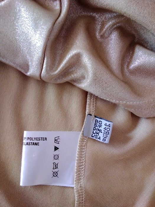 Блуза със златист отблясък