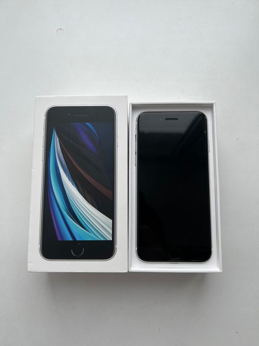 Продаю Iphone se 2020